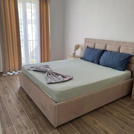 Sunset Serenity 아파트